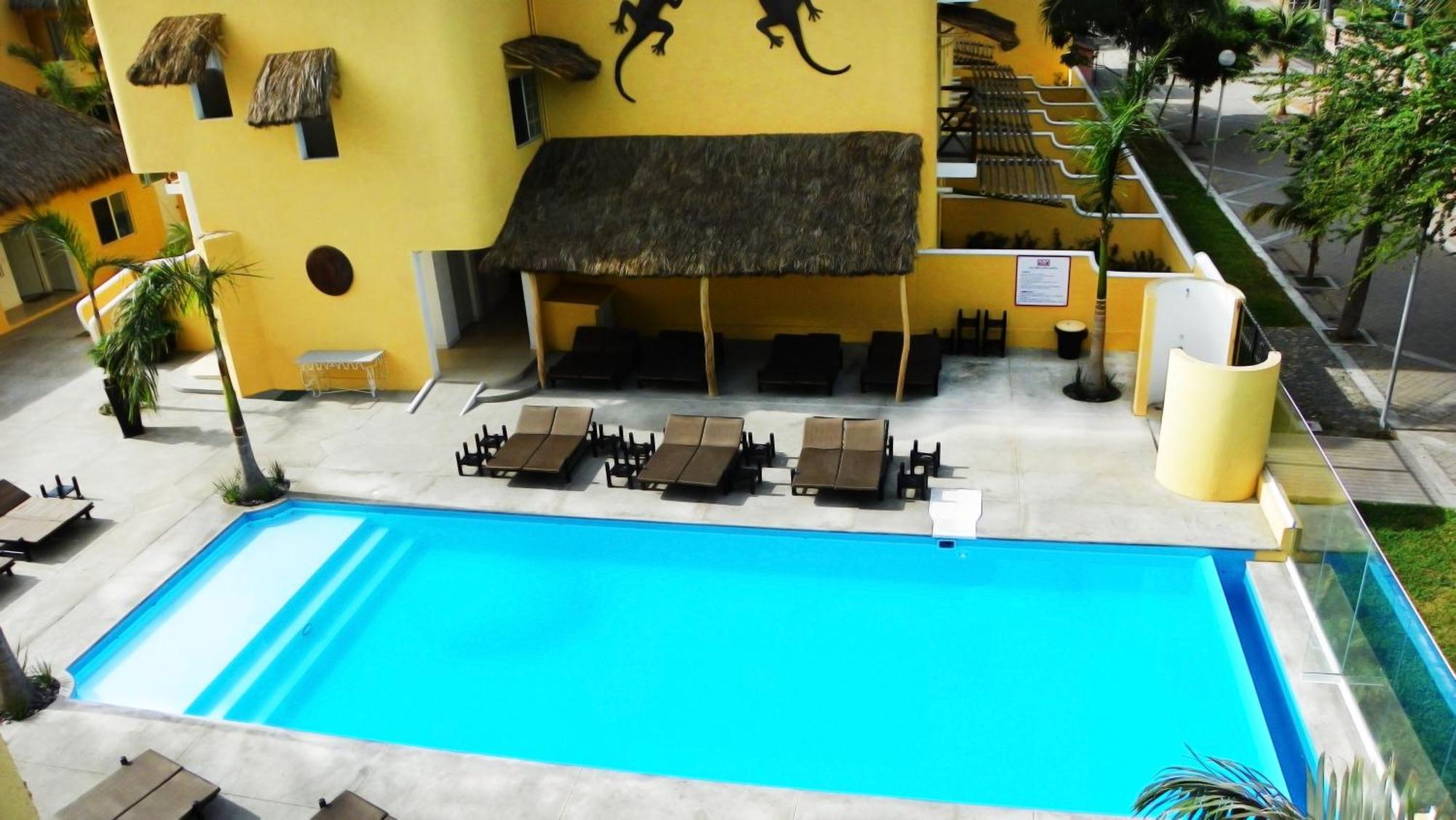 Zar Manzanillo Hotel Exterior foto