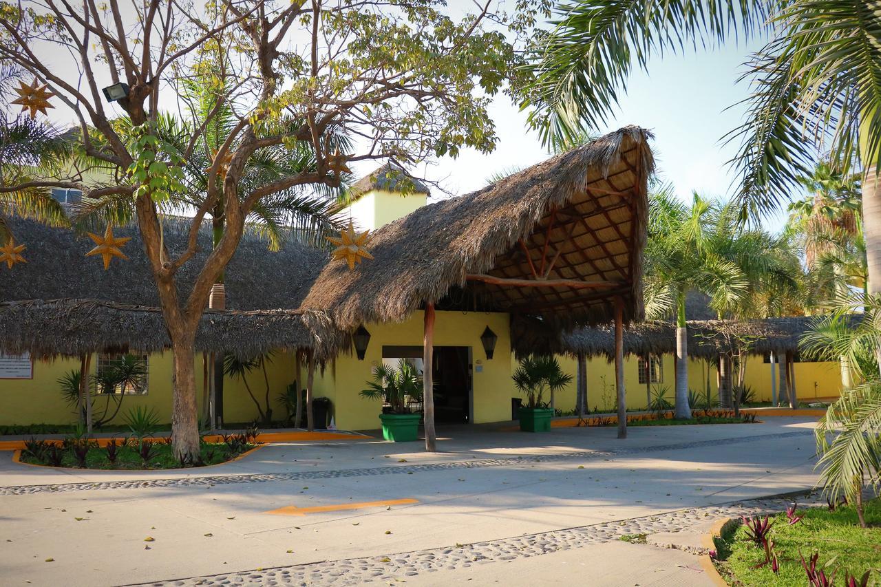 Zar Manzanillo Hotel Exterior foto